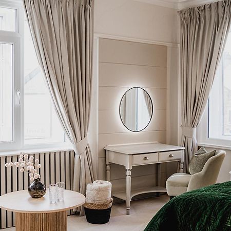The Yorkshire Unicorn Hotel Скиптън Екстериор снимка